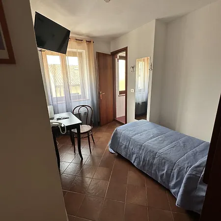 Citta Di Trieste 3* غرادو