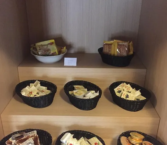 מלון Citta Di Trieste 3*