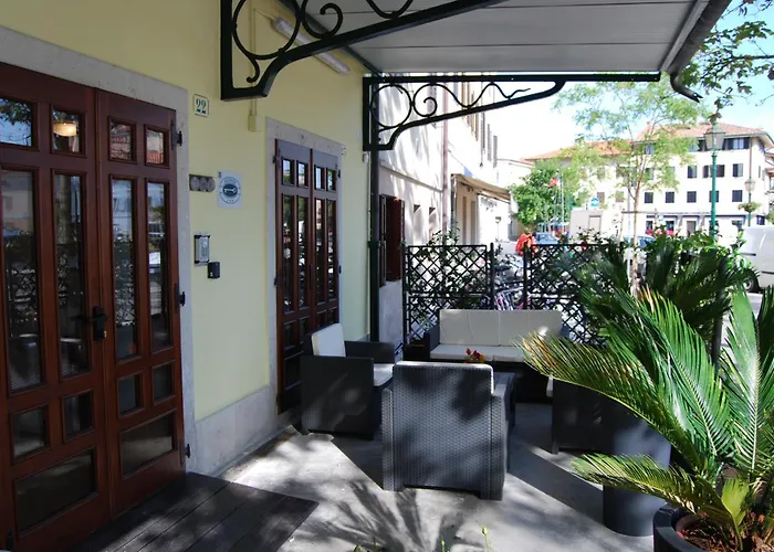 Hotel Citta Di Trieste 3*